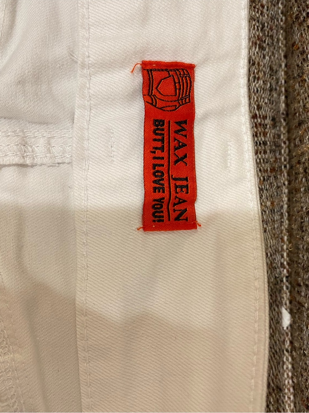 Wax Jean White Women's Denim Shorts - Picture 3 of 6